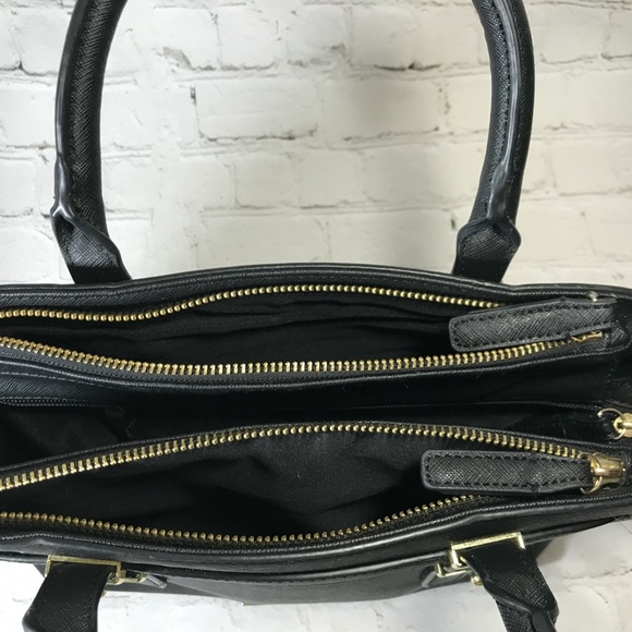 Liz Claiborne Black Tote - Picture 11 of 14